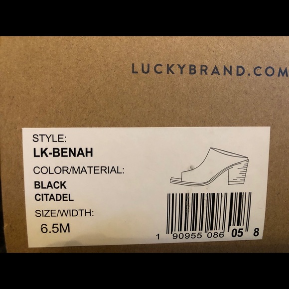 Heels - Picture 4 of 5